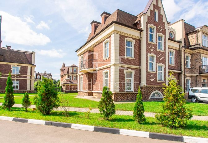 Ильинка Лэйнхаус